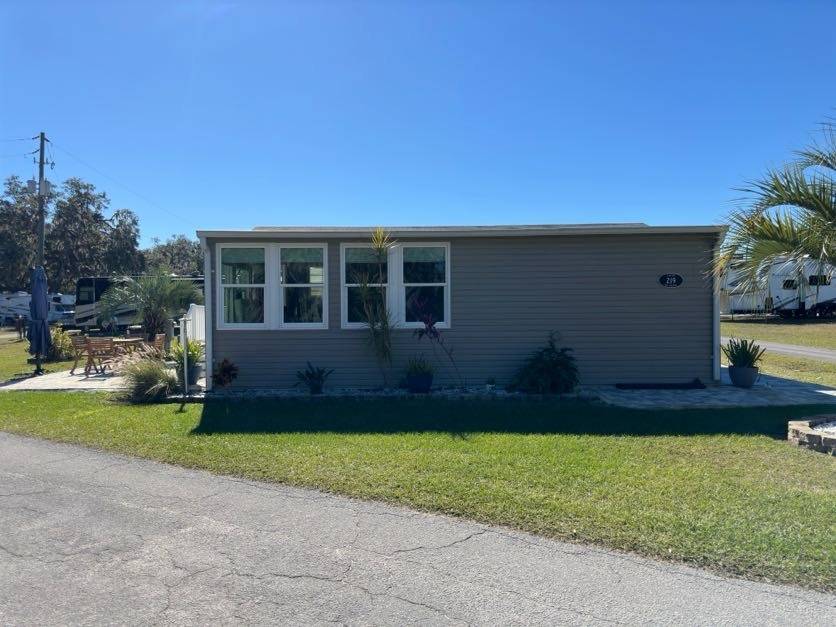 219 Oak Harbor Cp a Haines City, FL Mobile or Manufactured Home for Sale